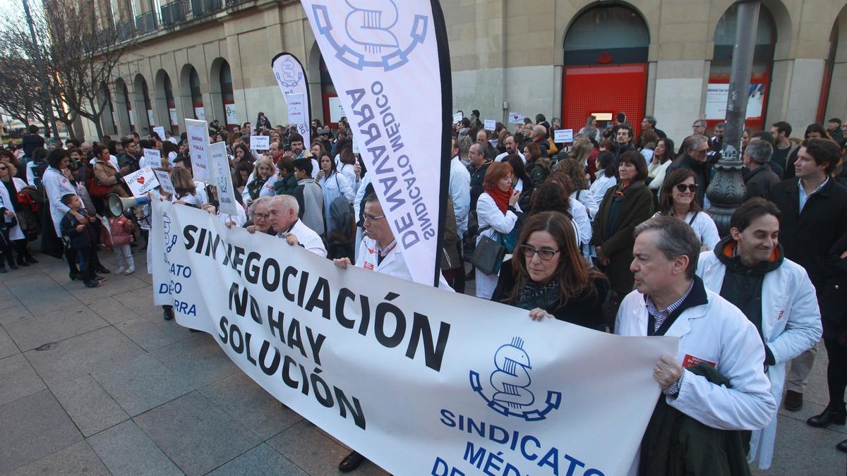 Concentración del Sindicato Médico en febrero de 2019, cuando también llevaron a cabo una huelga a unos meses de las elecciones.