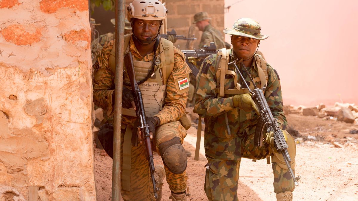 Imagen de archivo de militares de Camerún y Níger.