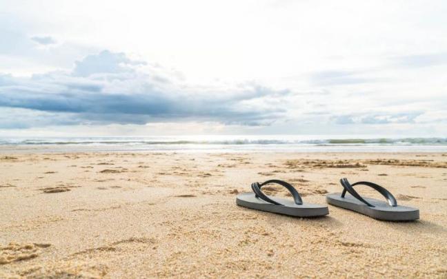 Las chanclas son uno de los complementos estrella del verano. Las chanclas son uno de los complementos estrella del verano.