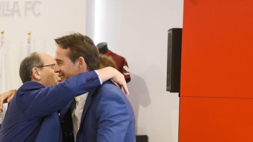 Lopetegui se despide de José Castro