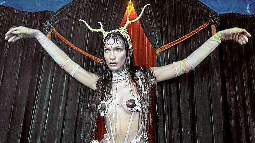 Bella Hadid debuta en el famoso almanaque.