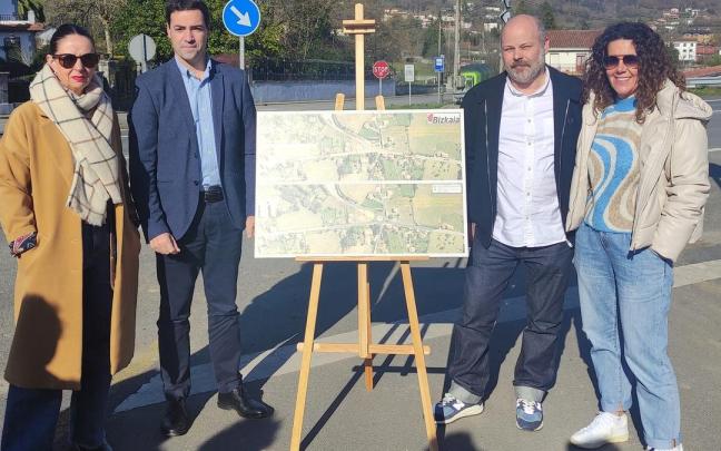 Est&iacute;baliz Goitia, Imanol Pradales, Unai Ant&oacute;n y Rebeca Garc&iacute;a.