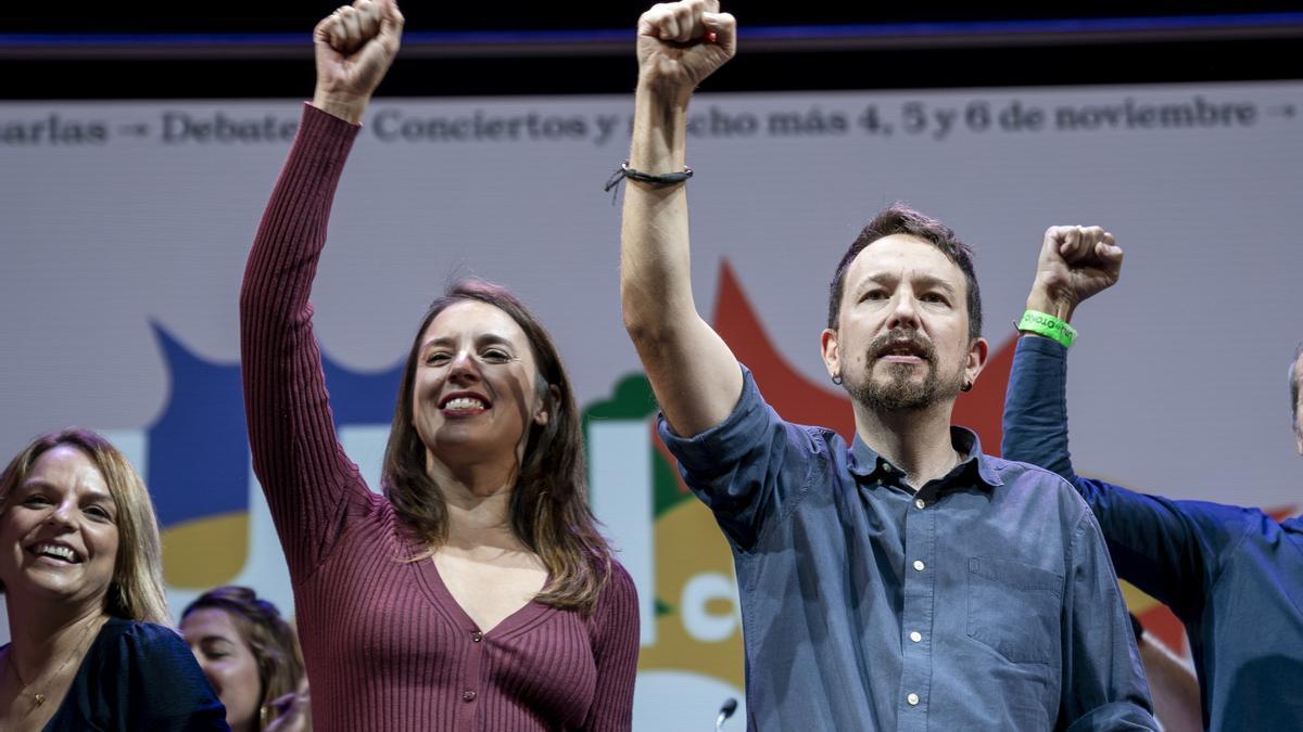 El exlíder de Podemos, Pablo Iglesias (der.), y la ministra de Igualdad, Irene Montero (izq.).
