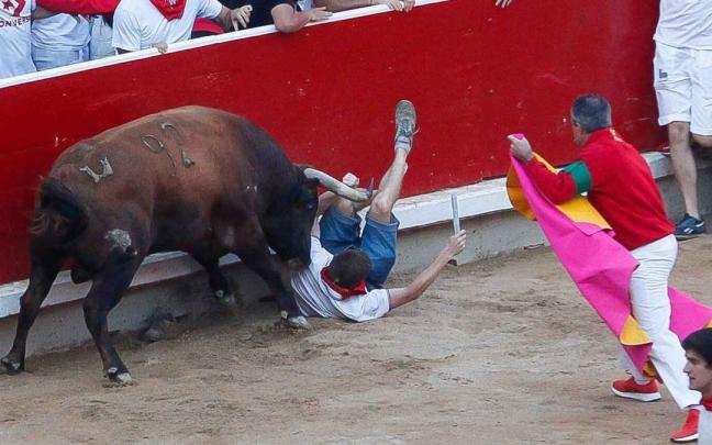 Imagen de la cogida en la plaza de Toros