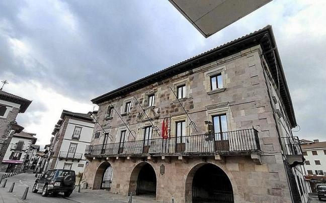 El Ayuntamiento de Baztan celebró el jueves la sesión plenaria de enero. El Ayuntamiento de Baztan celebró el jueves la sesión plenaria de enero.