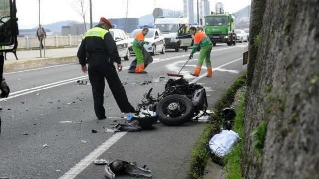 Imagen de un accidente de moto registrado en Euskadi. Imagen de un accidente de moto registrado en Euskadi.