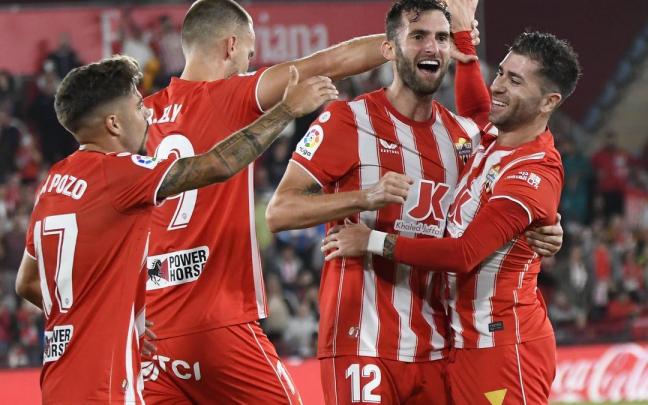 Baptistao celebra el gol que dio la victoria a su equipo. Baptistao celebra el gol que dio la victoria a su equipo.