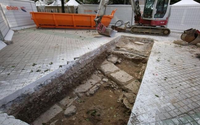 Restos de los antiguos minetes o canalizaciones para las aguas sucias construidas en el siglo XVIII, hallados en Sarasate