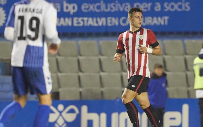 Ander Lorente, durante un partido con el Bilbao Athletic
