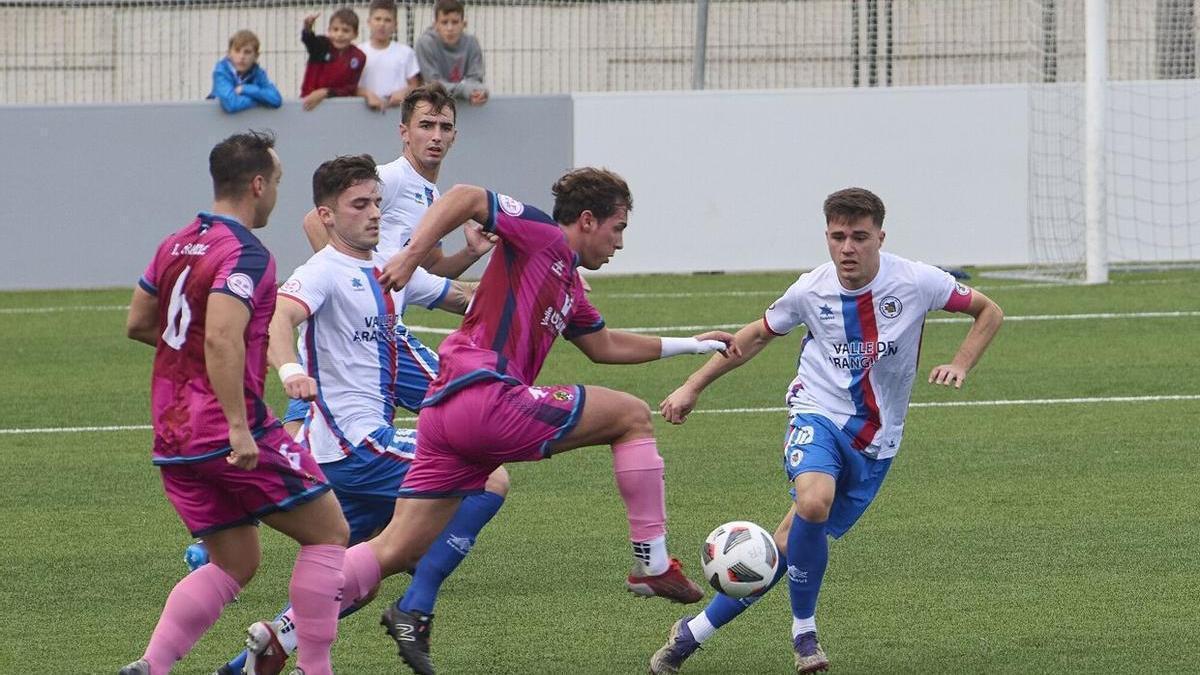 Lance del partido Mutilvera - Cirbonero de esta temporada.