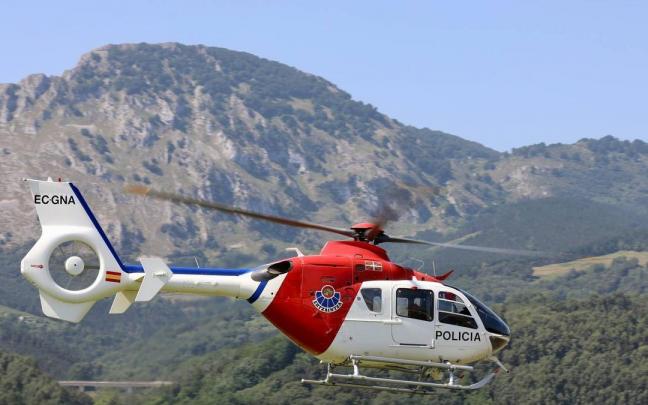Helicóptero de la Ertzaintza Helicóptero de la Ertzaintza