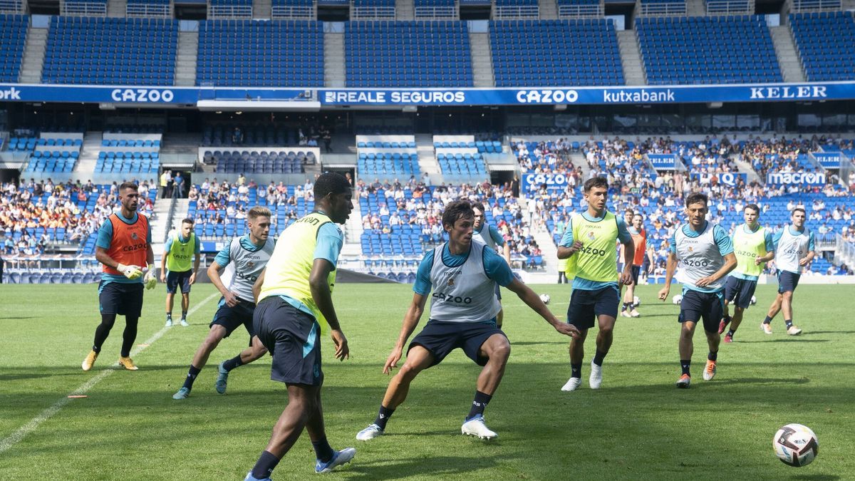 Denboraldi aurreko lehen entrenamendua Anoetan, uztailaren 7an.