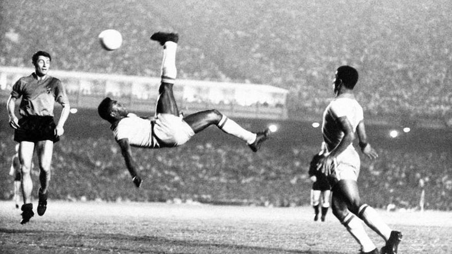 La vida de Pelé en imágenes