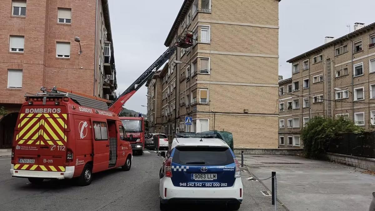 Momento de la intervención de los bomberos