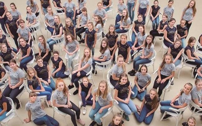 Tiara, la coral femenina de la catedral de Riga (Letonia) inaugurará el ciclo el 29 de octubre. Tiara, la coral femenina de la catedral de Riga (Letonia) inaugurará el ciclo el 29 de octubre.
