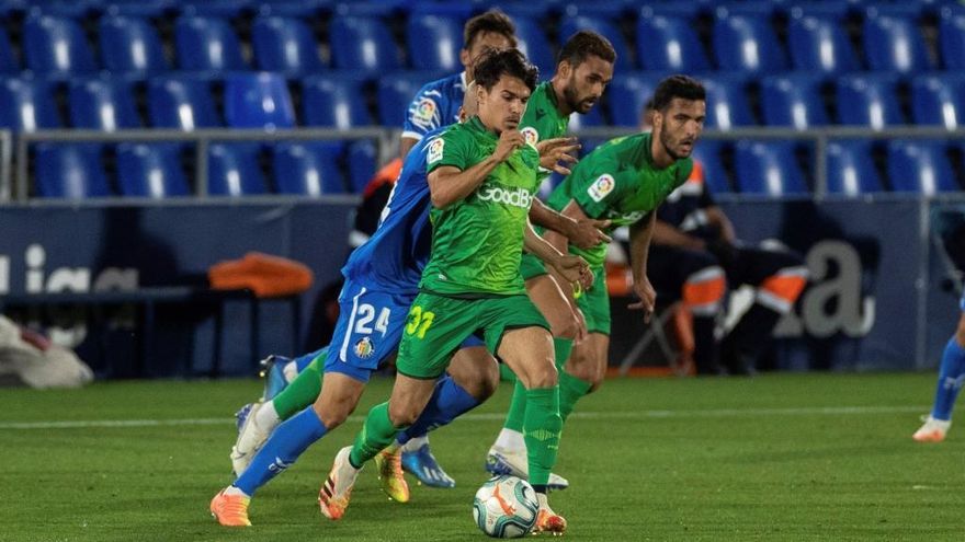 Na&iuml;s Djouahra, en un partido contra el Getafe.