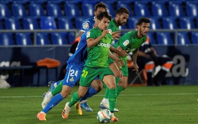 Na&iuml;s Djouahra, en un partido contra el Getafe.