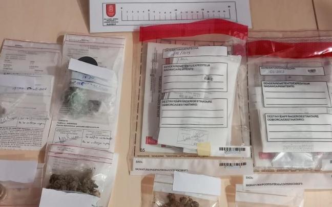Parte de la droga intervenida a los conductores