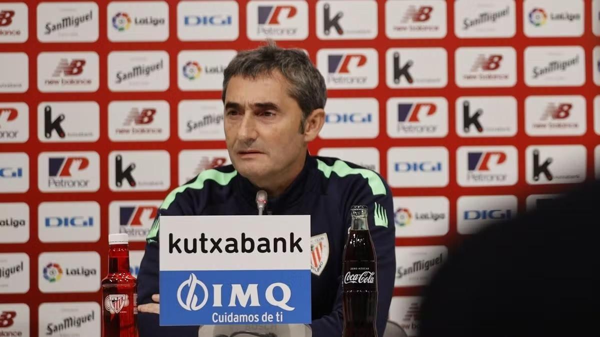 Valverde en la rueda de prensa