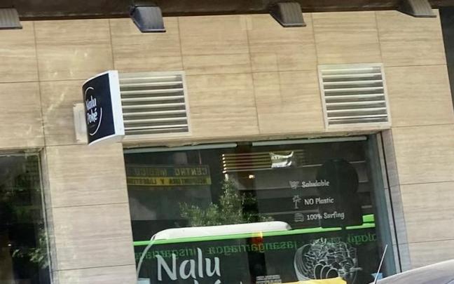 Fachada del nuevo comercio Fachada del nuevo comercio