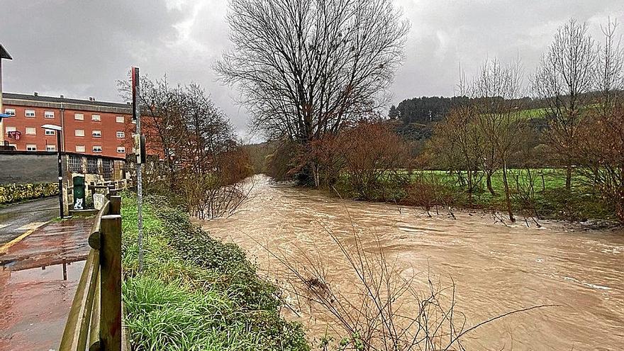 Los últimos desbordamientos han afectado especialmente a Aranguren. | FOTO: AYTO. ZALLA