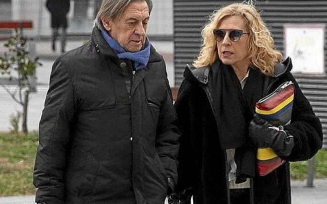 Miguel Archanco y su abogada, Chelo Sola.