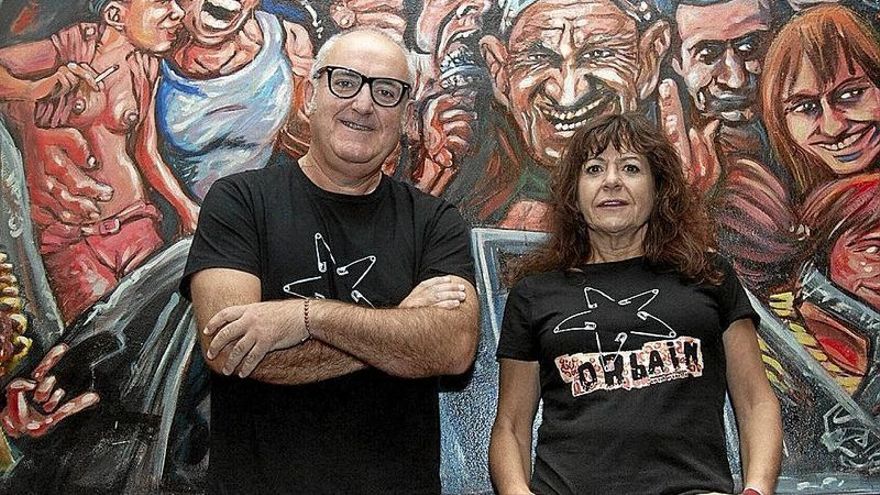 Martín Gil y Nerea Samaniego, integrantes de Orbain, en la presentación de los actos de aniversario.