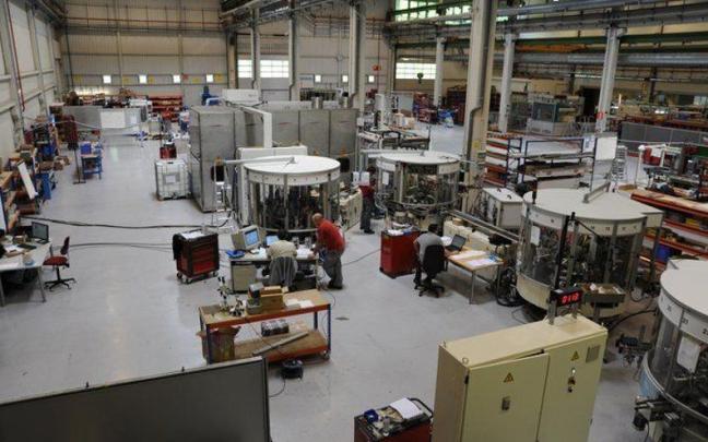 La industria es, tras la Banca y Seguros y la Energía y Agua, la que abona en Gipuzkoa salarios más altos.