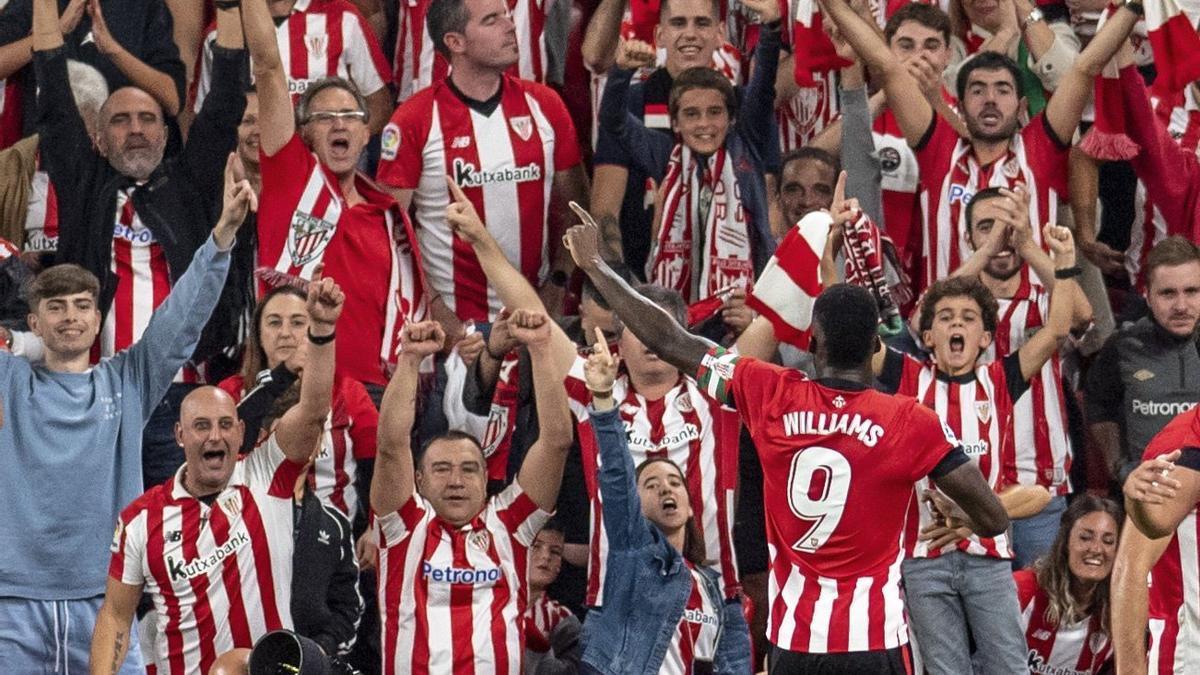 Iñaki Williams festeja el tanto que marcó el domingo en San Mamés en el encuentro entre el Athletic y el Villarreal.
