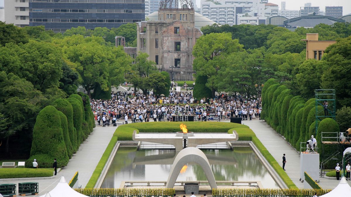 Acto de conmemoración del 77 aniversario del lanzamiento de la bomba nuclear sobre Hiroshima