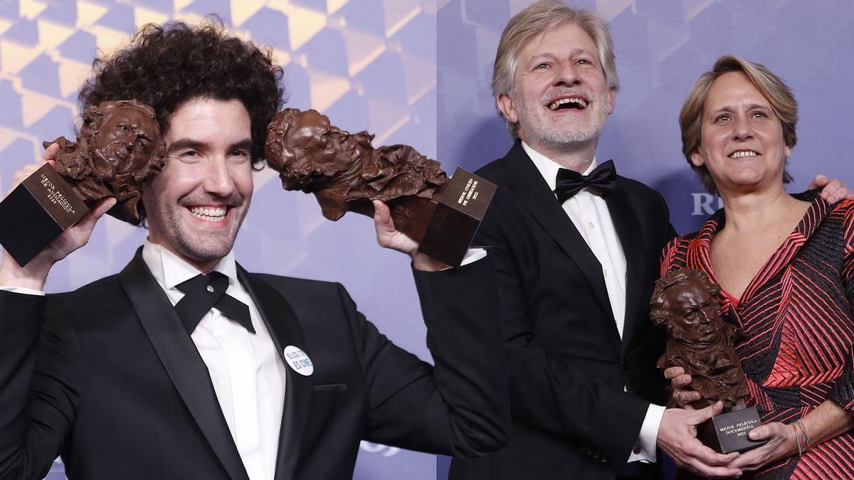 Iv&aacute;n Mi&ntilde;ambres con sus dos Goyas y Gaizka Urresti junto a Paula Labordeta.