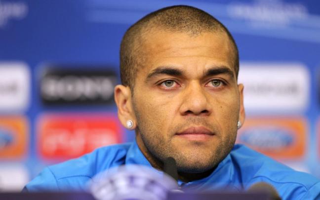 Dani Alves. Dani Alves.