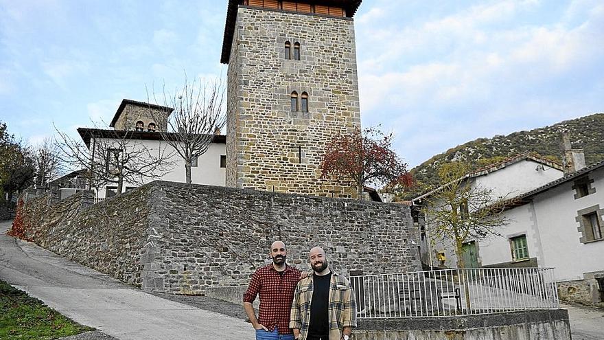 Martínez y Albizu ofrecen un trato exclusivo en su hotel rural.