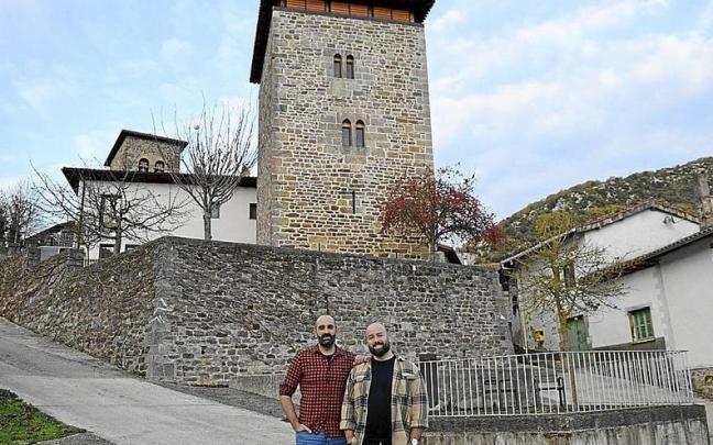 Martínez y Albizu ofrecen un trato exclusivo en su hotel rural.