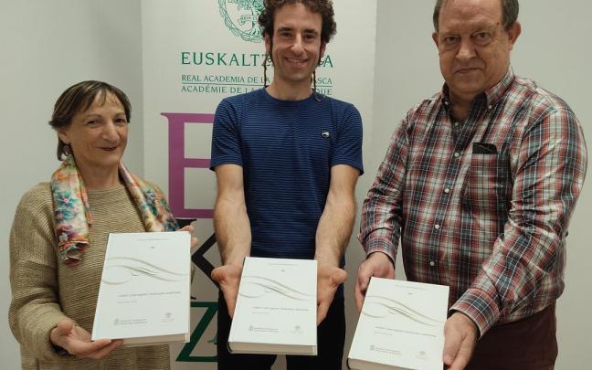 Sagrario Aleman, Ibai Iriarte y Mikel Arregi.