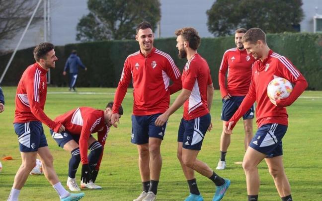 Lance del entrenamiento de Osasuna de este jueves.