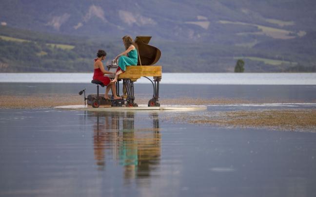Le pianO du lac.