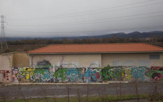 Dep&oacute;sito de agua de Yurre