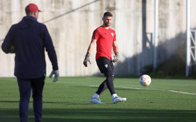 Unai Simón se ha ejercitado hoy en Lezama Unai Simón se ha ejercitado hoy en Lezama