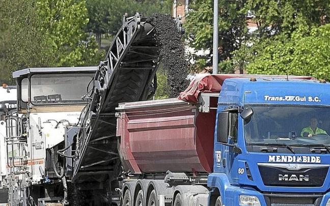 Comienzan las obras en Tolosa que cierran la N-I al tráfico de camiones Comienzan las obras en Tolosa que cierran la N-I al tráfico de camiones