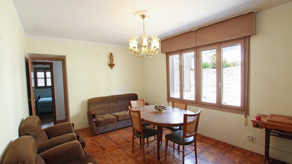 Casa en venta en Miranda de Arga.