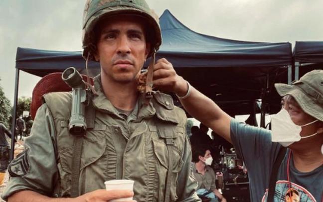 Arroyo desempeña el papel de sargento en la película “The Greatest Beer Run Ever” Arroyo desempeña el papel de sargento en la película “The Greatest Beer Run Ever”
