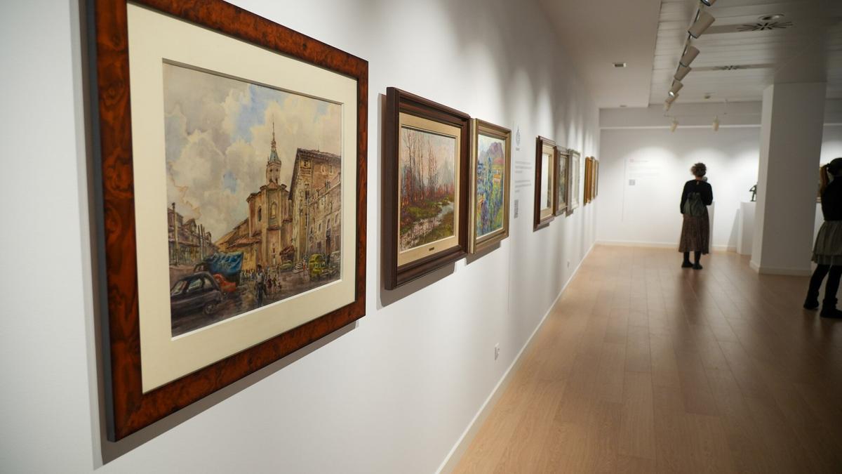 Presentación de la subasta, este miércoles en la sala de exposiciones Fundación Vital.