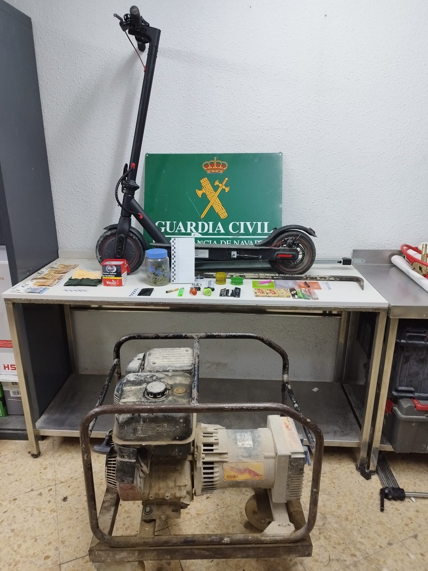 Material intervenido a los detenidos en Estella-Lizarra.