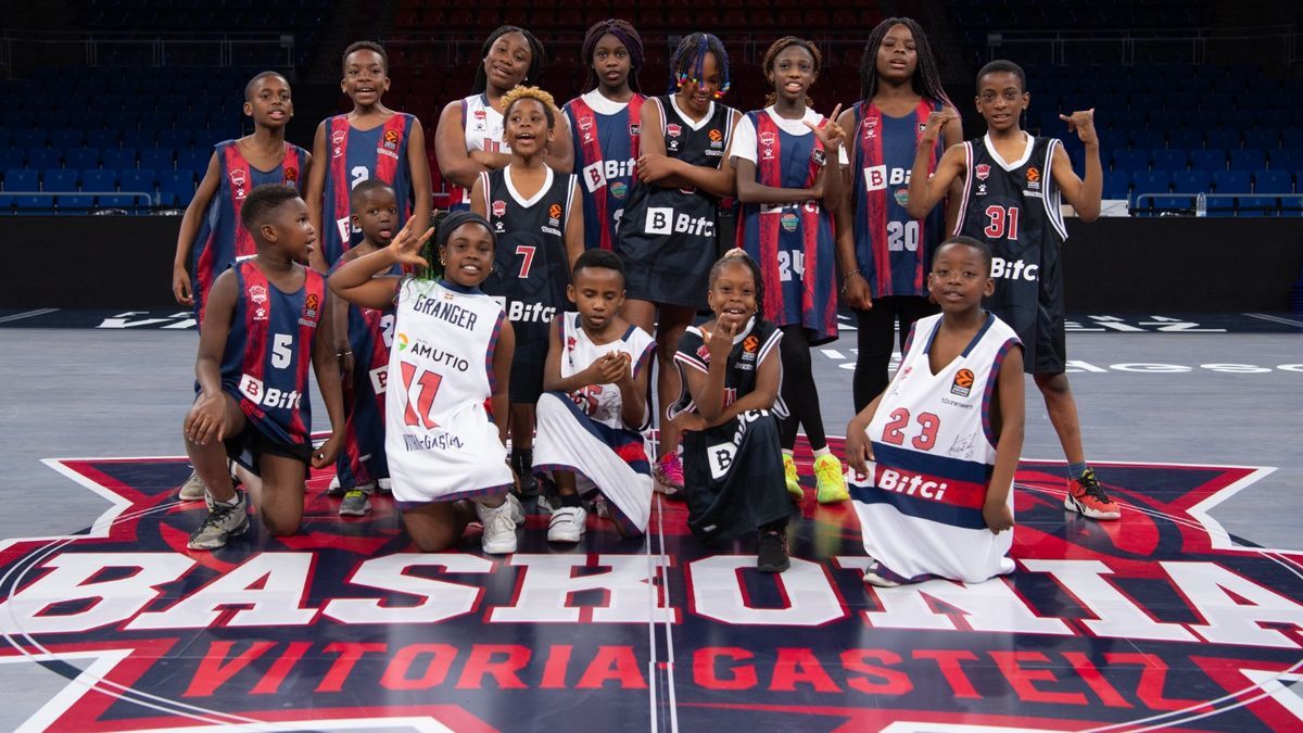 Campus de Navidad del proyecto One Team