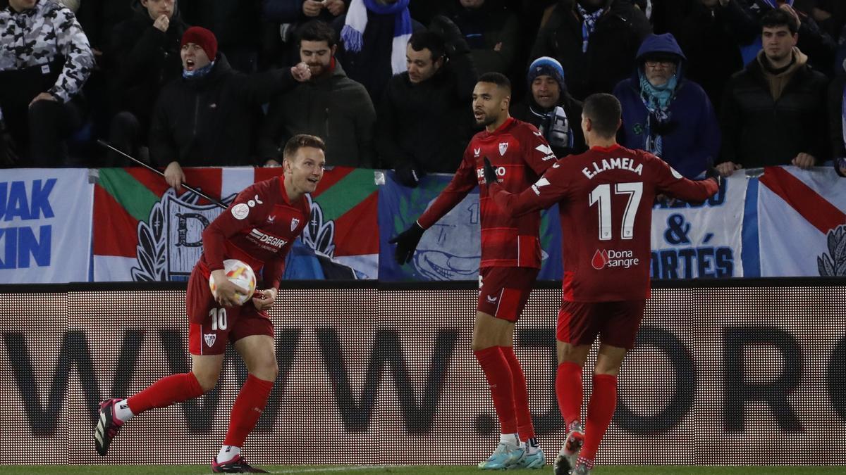 Rakitic celebra el gol de la victoria.