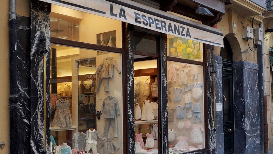 Comercio La Esperanza, antes de su clausura