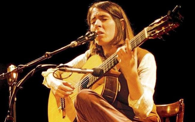 La guitarrista y compositora bilbaina Amaia Miranda acercará a Kulturate su folk íntimo. | FOTO: N.G. La guitarrista y compositora bilbaina Amaia Miranda acercará a Kulturate su folk íntimo. | FOTO: N.G.