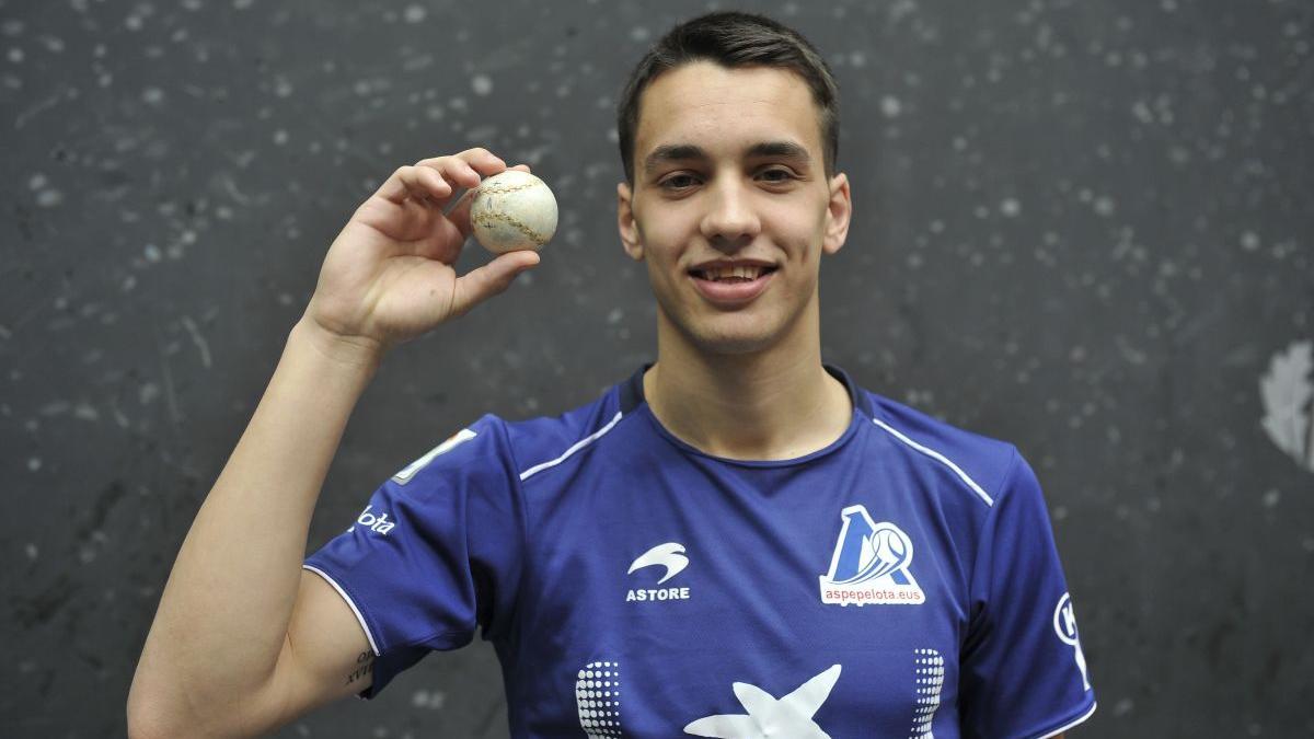 Javier Zabala.