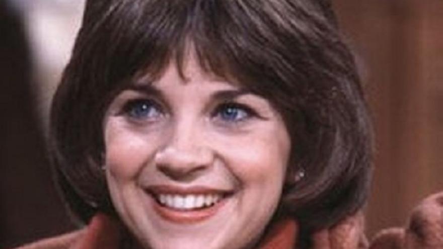 Cindy Williams también formó parte de producciones de renombre como el filme de George Lucas "American Graffiti" (1973) y "La conversación" (1974) de Francis Ford Coppola.